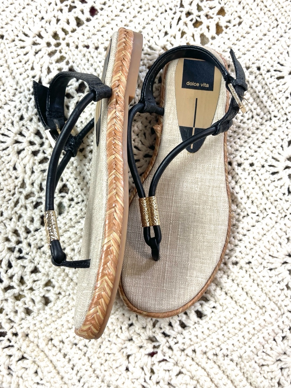 Sandals Dolce Vita Meryl thong Flat 8
